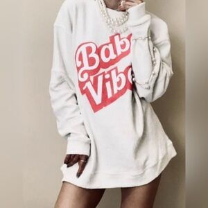 Pacific & Co White 'Babe Vibes' Sweater